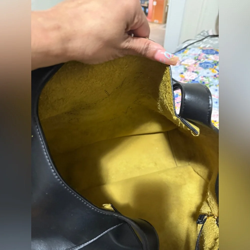 Stella McCartney Black Tote with Gold Lining - Picture 8 of 13